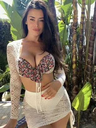 Female Escorts in defence-colony